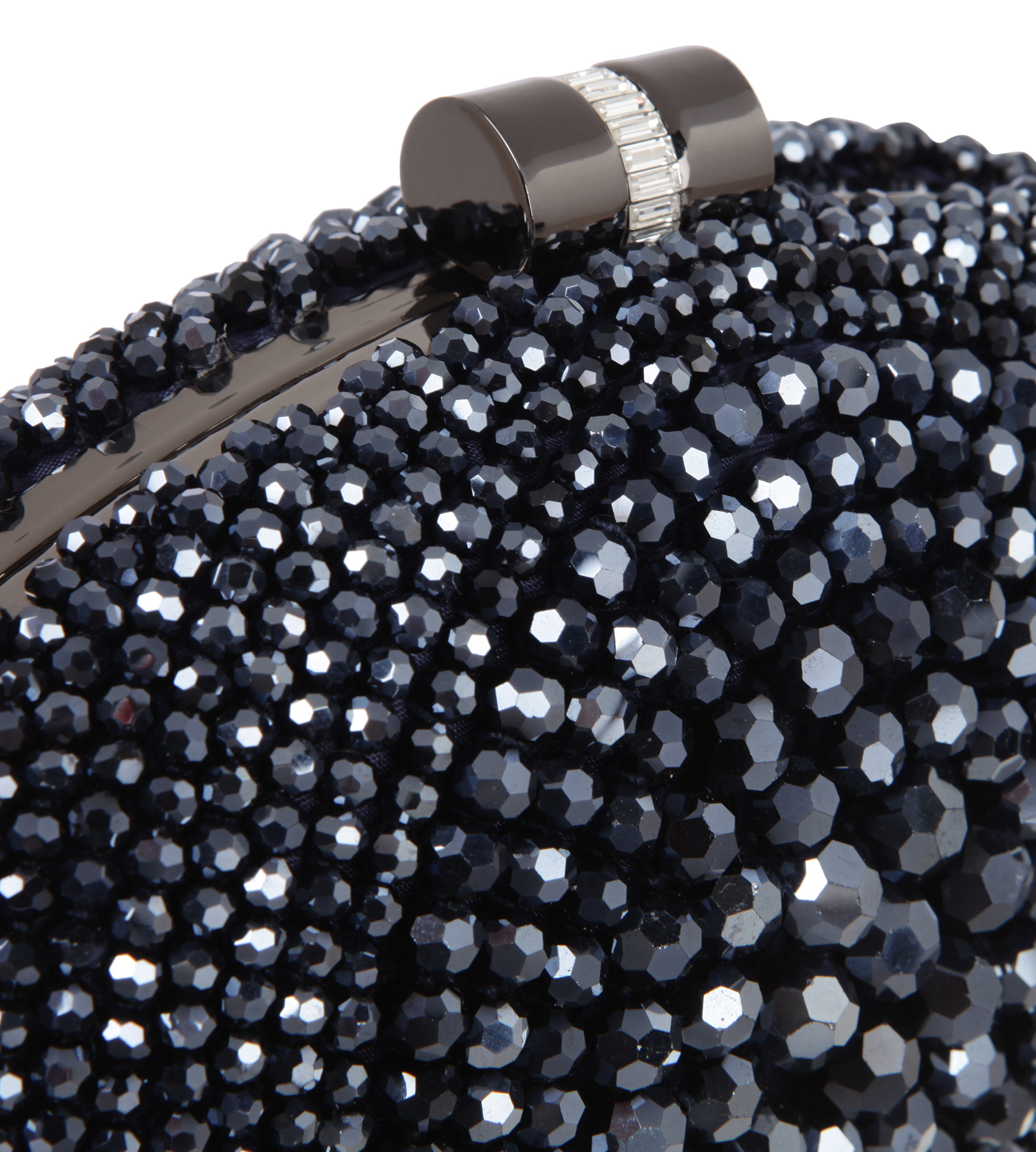 Clutch mit glänzenden Perlen in Blau