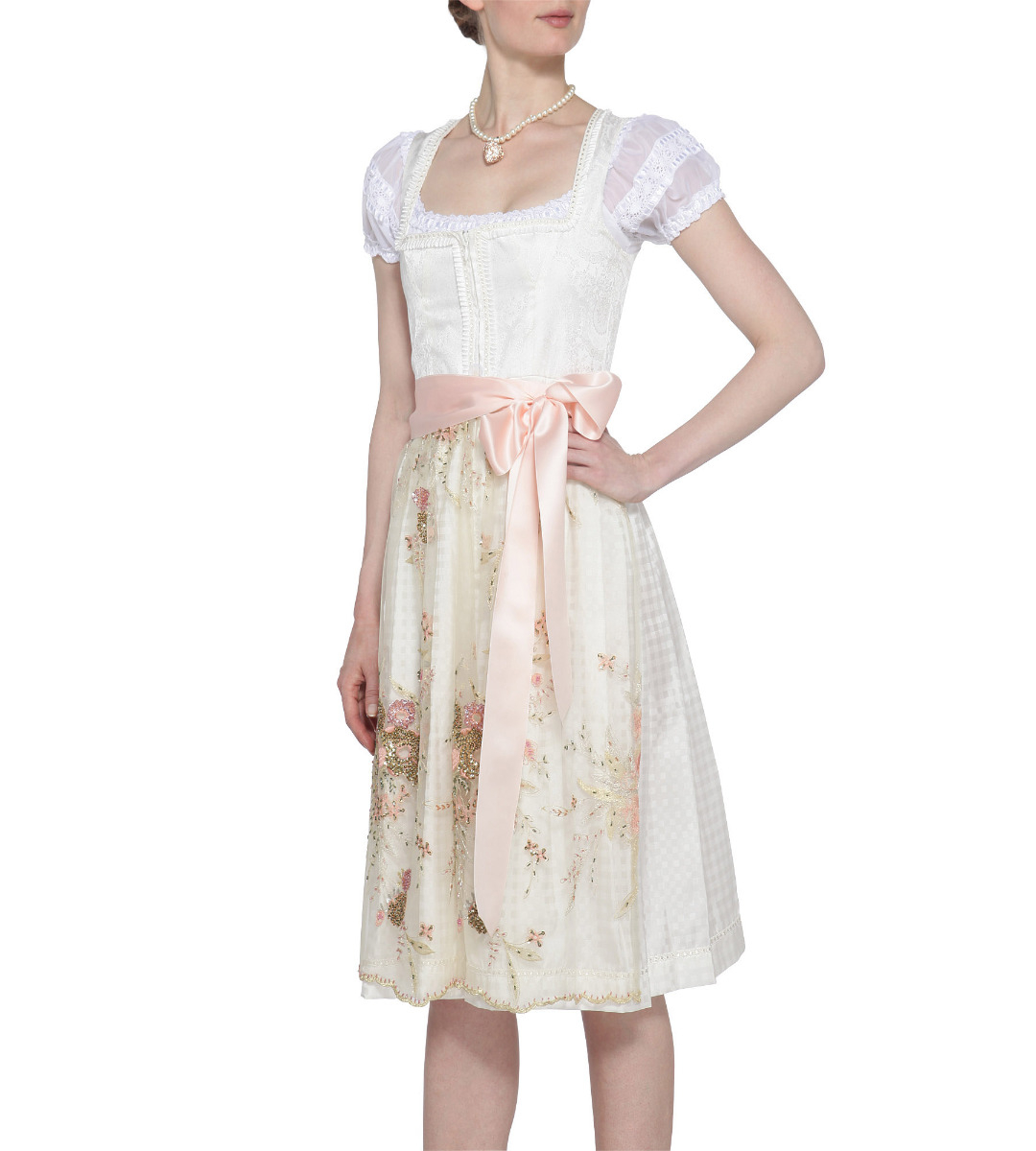 Brautdirndl in Weiss/Rosé