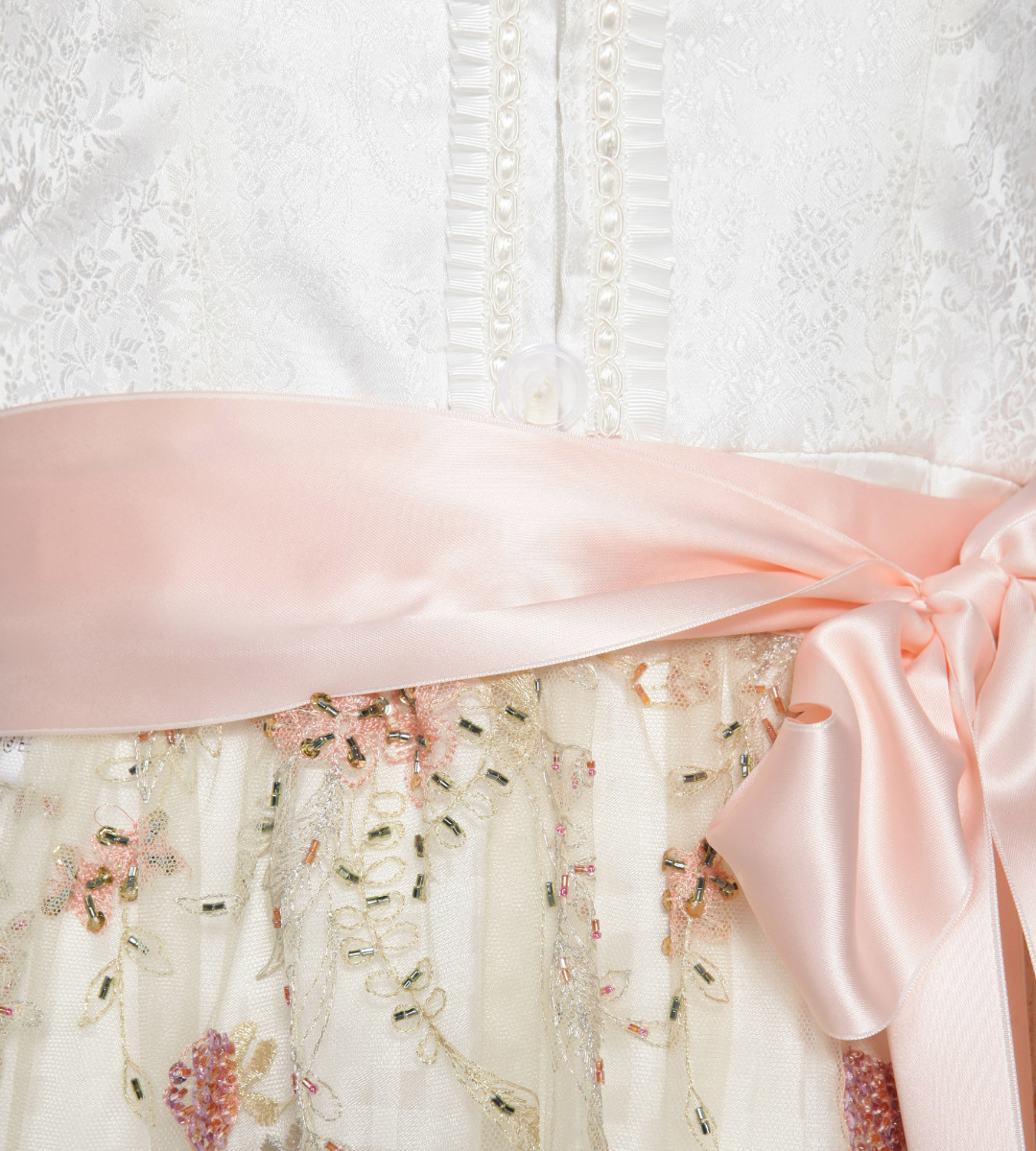 Brautdirndl in Weiss/Rosé