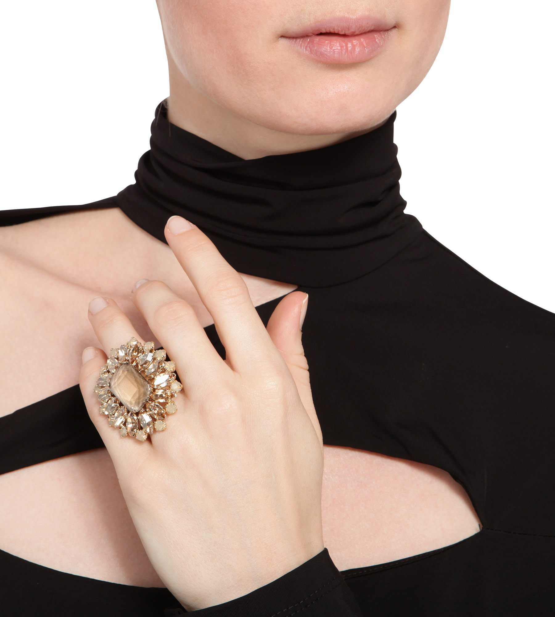 Statement Ring in Gold