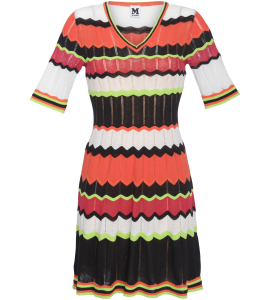 Bunt gemustertes Strickkleid mit V-Ausschnitt