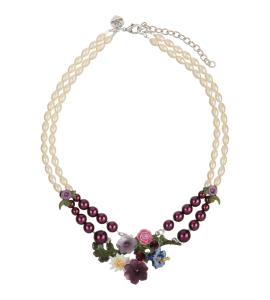 Trendiges Blumencollier in Lila