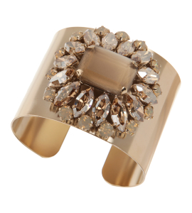 Schmuckvoll verzierte Armspange