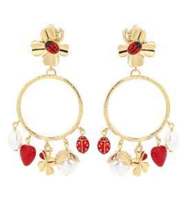 Goldene Creolen mit Anhängern