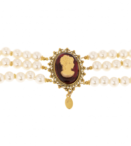 Perlen Kropfkette mit roter Gemme