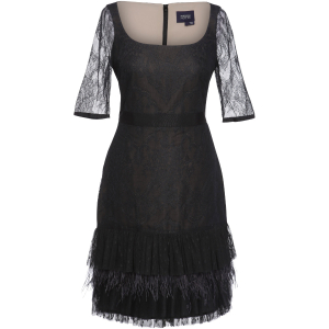 Schwarzes Federkleid mit Spitzeneinsätzen