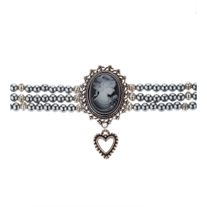 Perlen-Kropfkette mit Herzanhänger